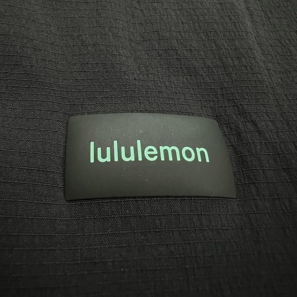 LULULEMON Cargo Puff Vest Nylon Shell - Picture 6 of 9
